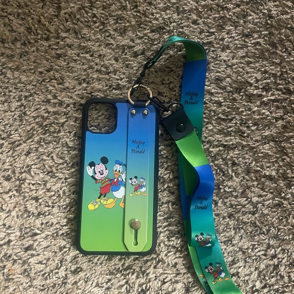 Mickey & Donald Green Phone Case with Lanyard